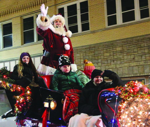 Okmulgee christmas parade 2025