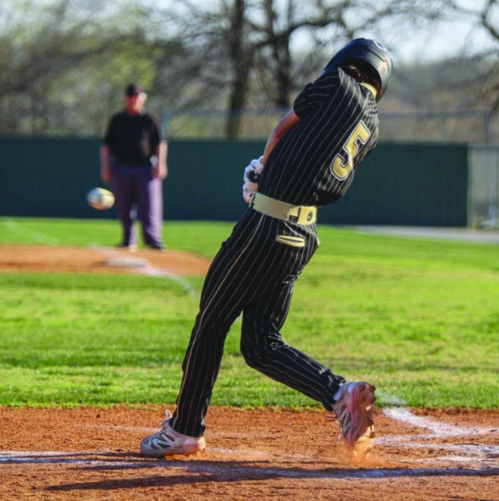 Pitchers’ duel slips away, as Kansas edges Beggs